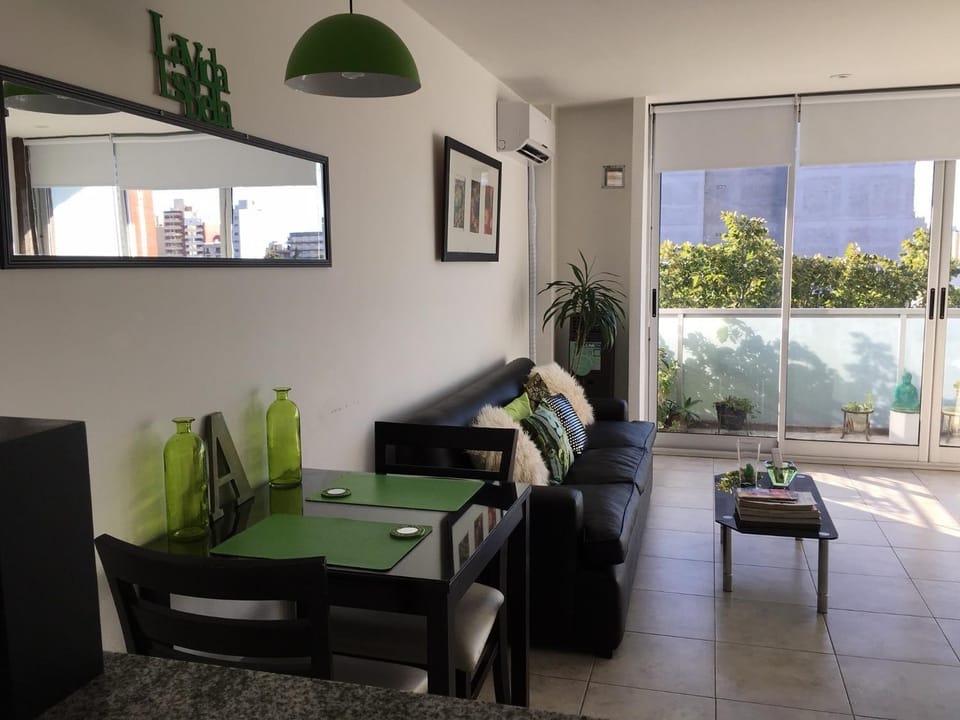 Day, Summer, Balcony/Terrace, Living room, Dining area, On site