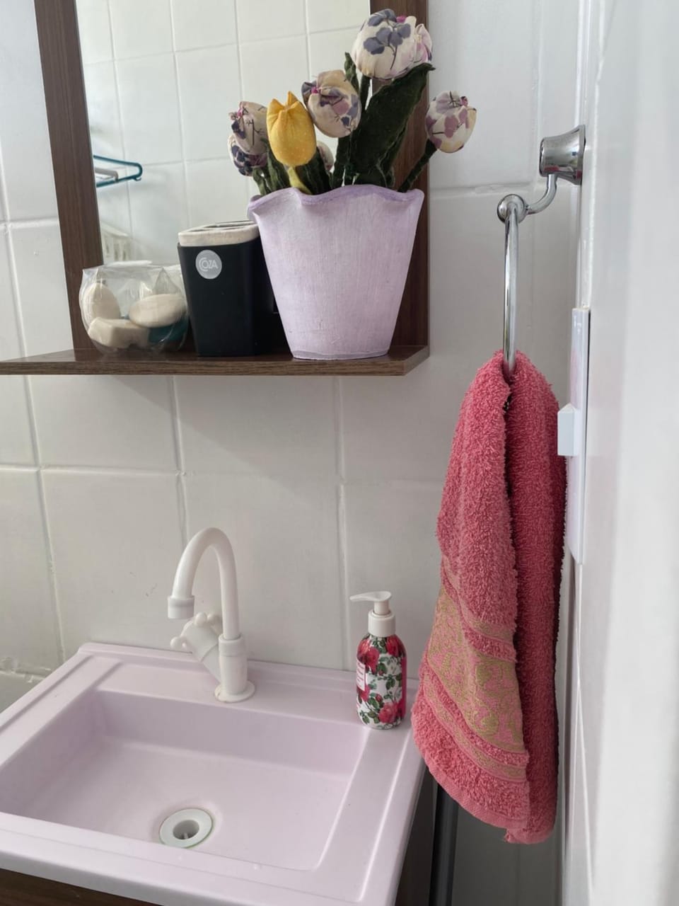 Kitnet mobiliado com ar condicionado Apartment in State of São Paulo