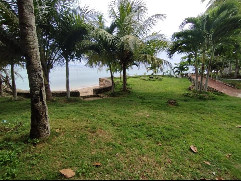Palaboy Skatecamp - Resto and Beach Resort Resort in Central Visayas