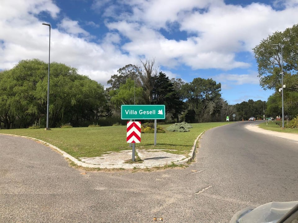 Neighbourhood, Street view