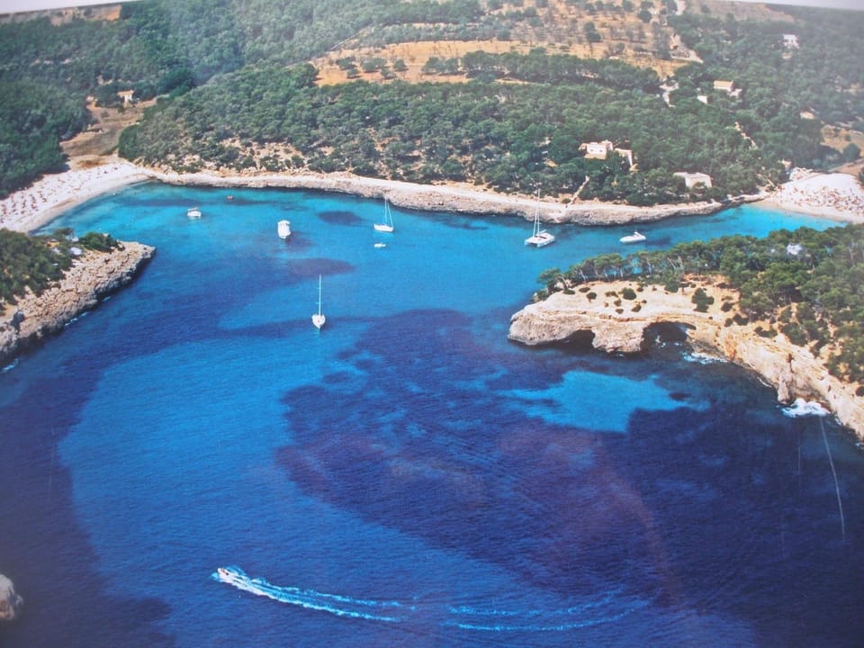 Nearby landmark, Natural landscape, Beach