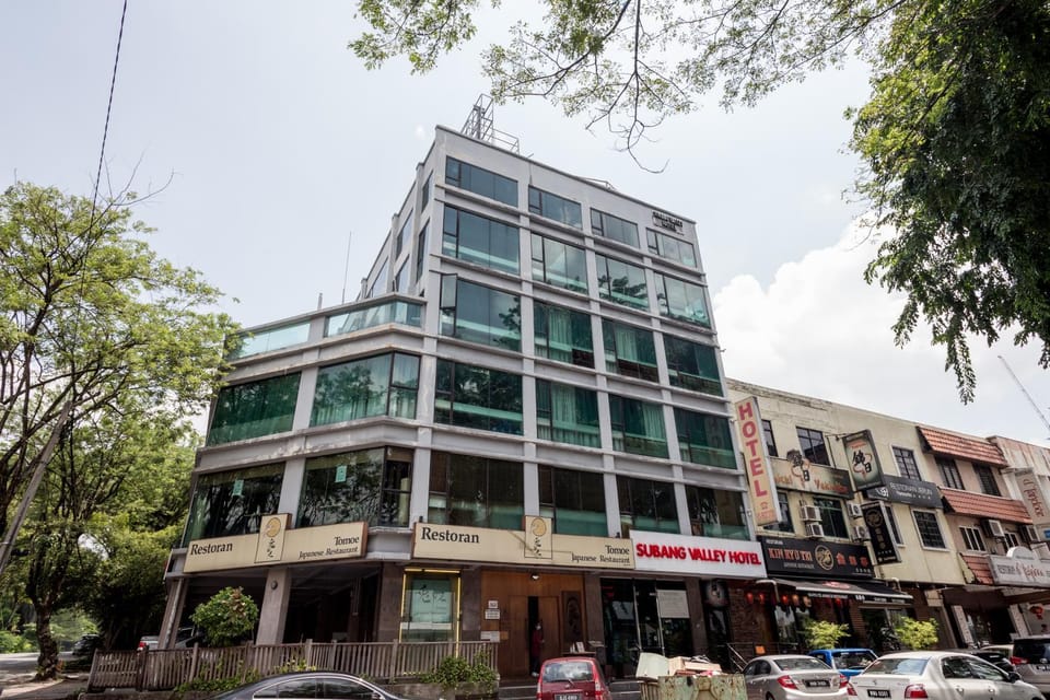 Subang Valley Hotel in Subang Jaya