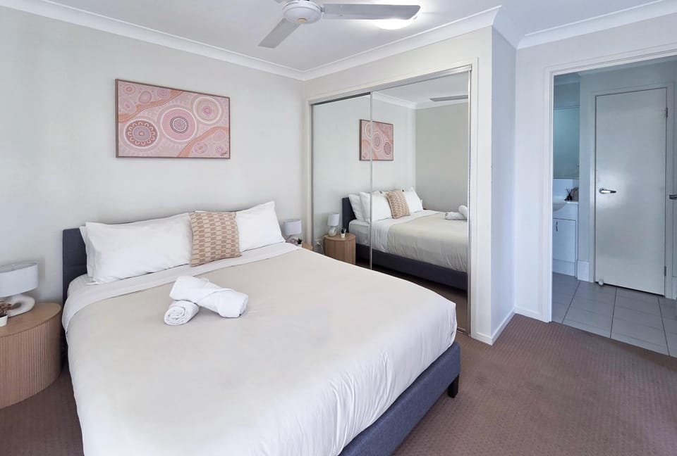 Cute & Cosy with Great Location Apartment in North Lakes