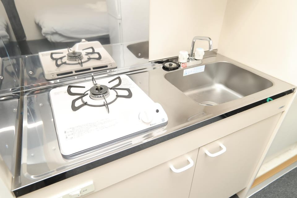 Kitchen or kitchenette, kitchen