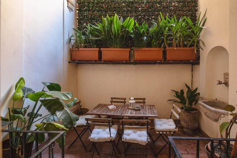 Patio, Balcony/Terrace