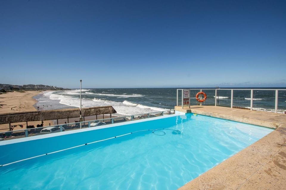 Balcony/Terrace, Swimming pool