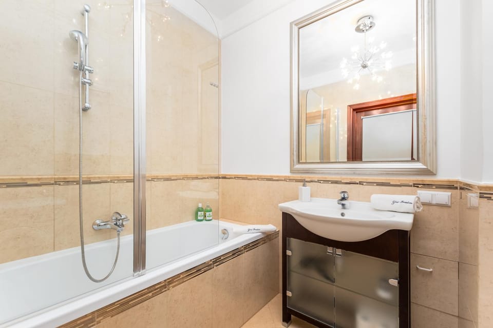 Apartament Inflancka by Your Freedom Apartment in Warsaw