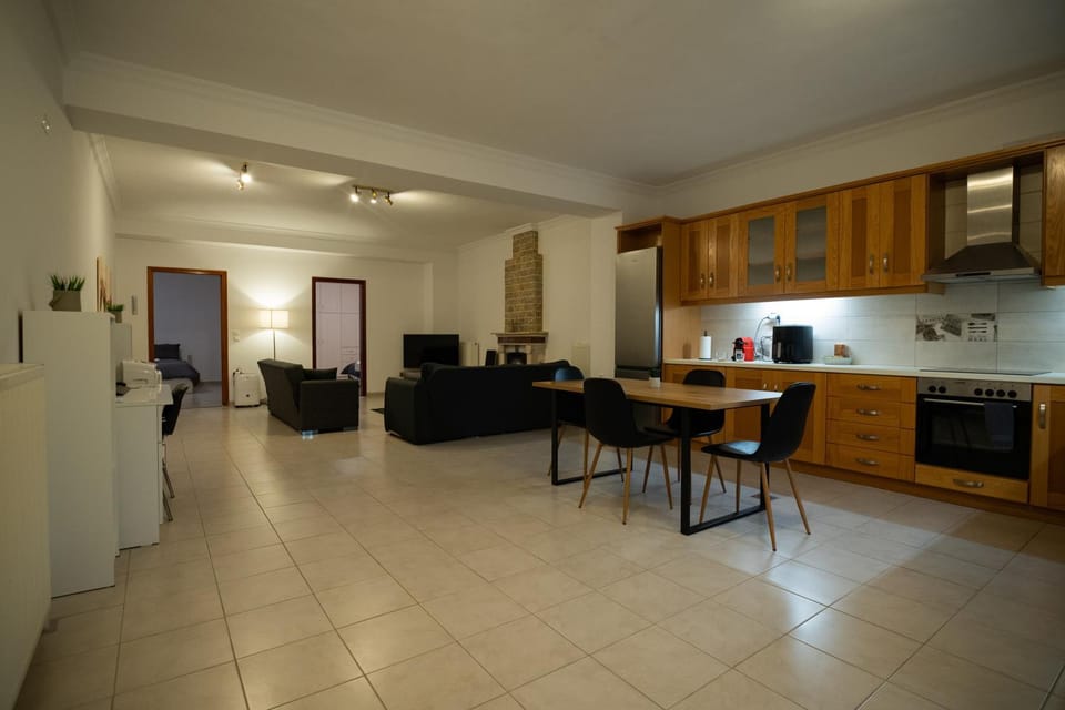 Spacious home Apartment in Peloponnese Region