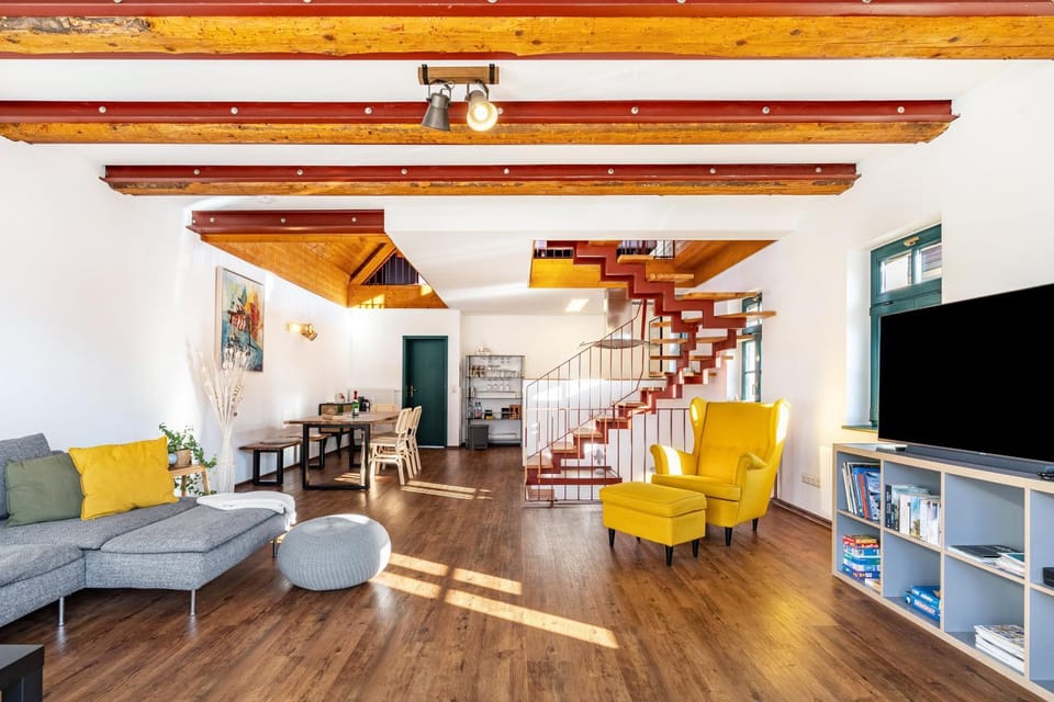 Property building, Living room