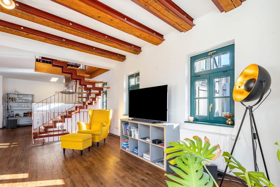 Property building, Living room