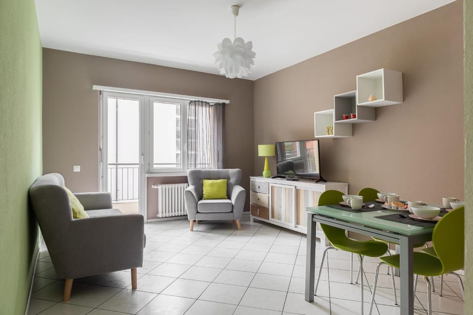 Lido 2 Green by Quokka 360 - Close to Lugano Center and Lido Apartment in Lugano