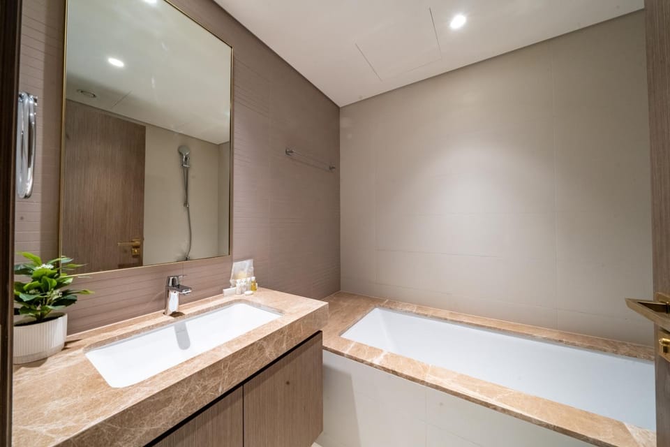 Bathroom, Bath