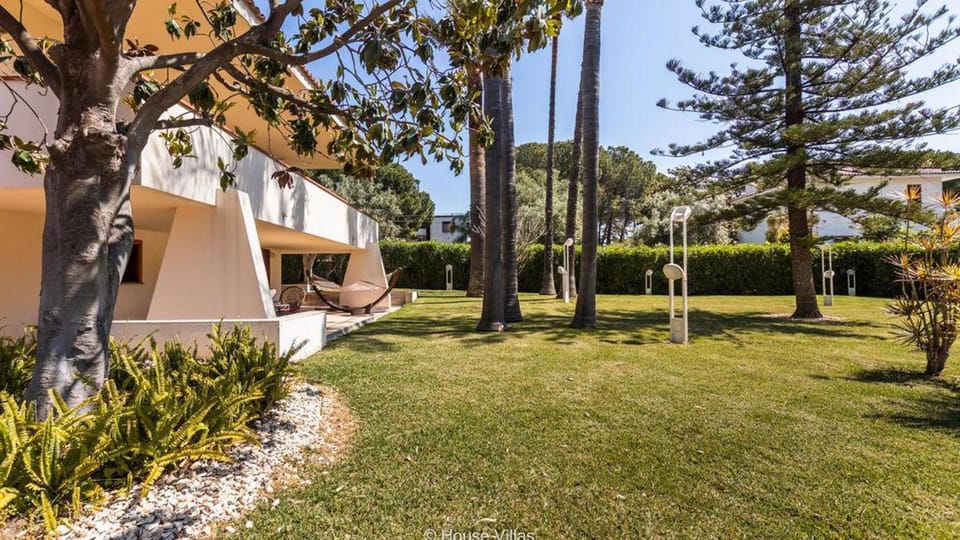 Property building, Natural landscape, Garden, Garden view