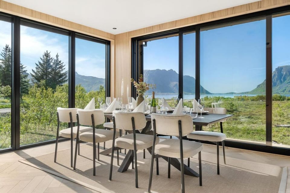 NEW! High end cabin Lofoten 4 Cabin in Lofoten