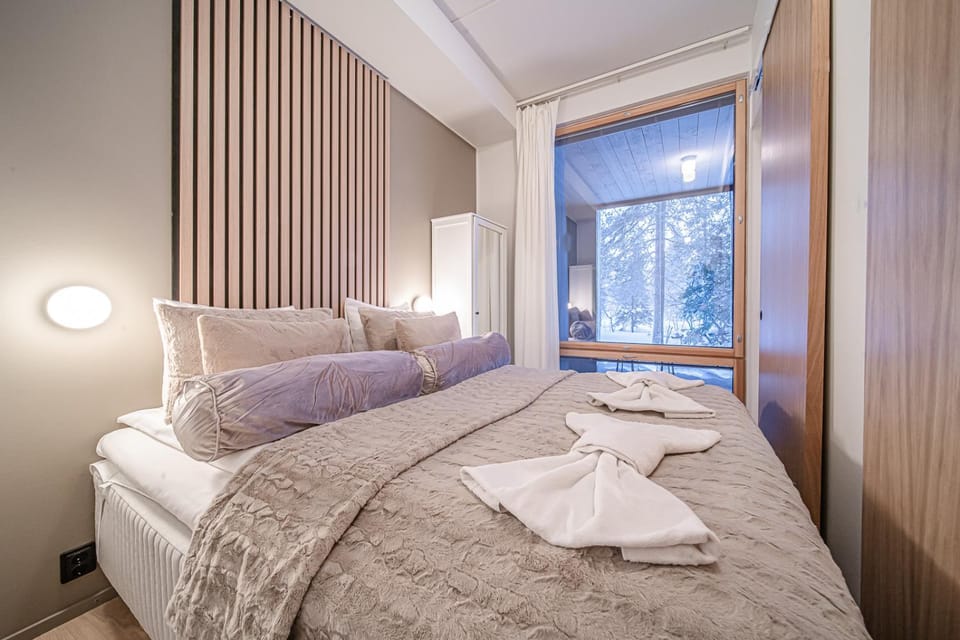 Bed, View (from property/room), Bedroom, heating, internet, towels, wardrobe