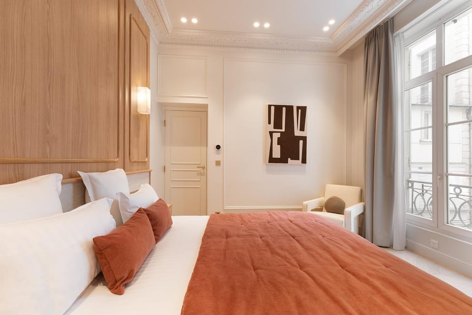 Bed, Photo of the whole room, Bedroom, wardrobe