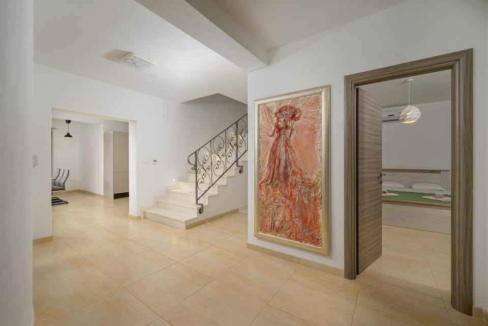 Villa RE by Istrialux Villa in Istria County