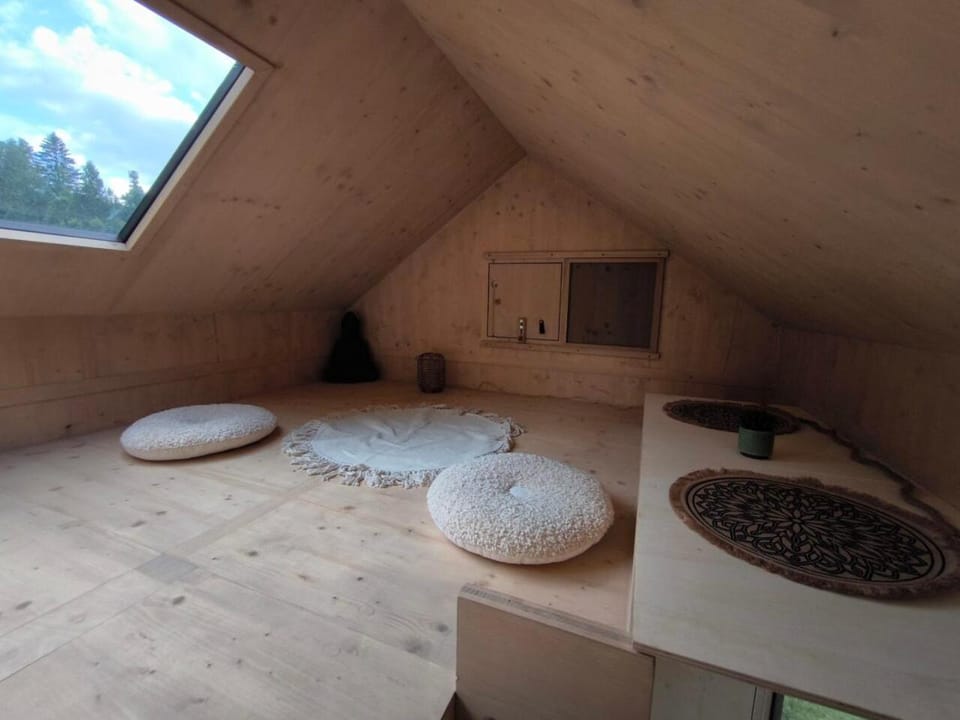 Posed v lese Luxury tent in Czechia