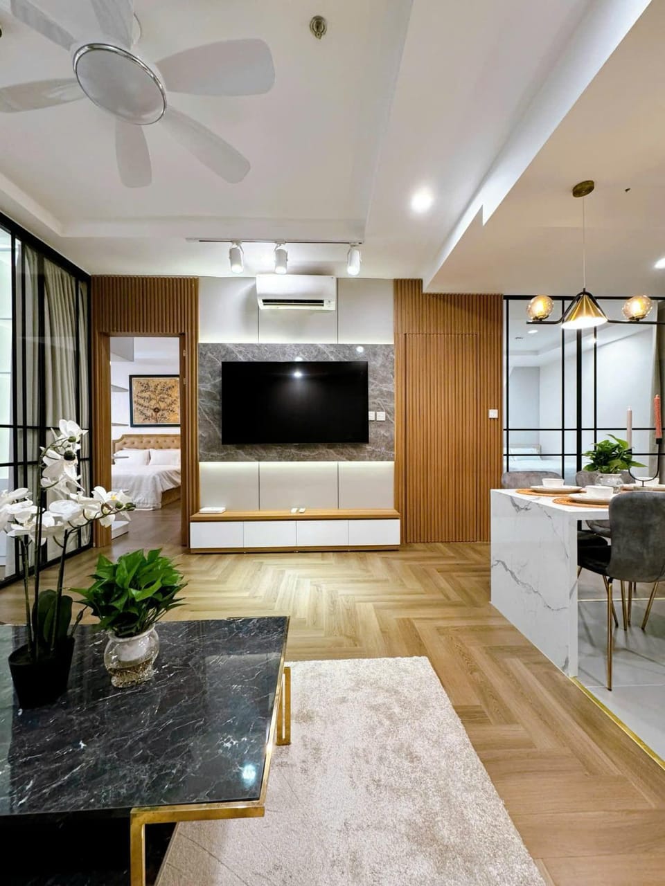 MERCI HOUSE - Apartment in Vinhomes Times city Apartment in Hanoi