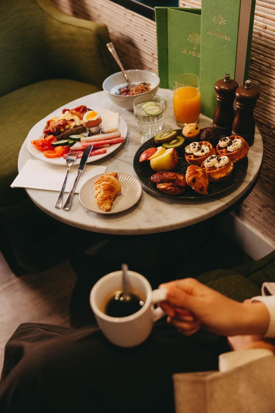 Food and drinks, Breakfast, Continental breakfast