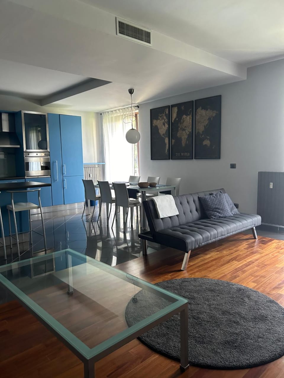Kitchen or kitchenette, Living room, Dining area