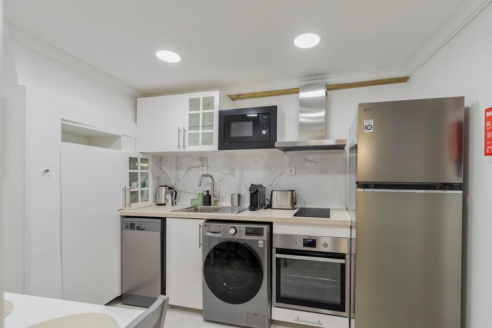 dishwasher, oven, stove, washing machine, kitchen