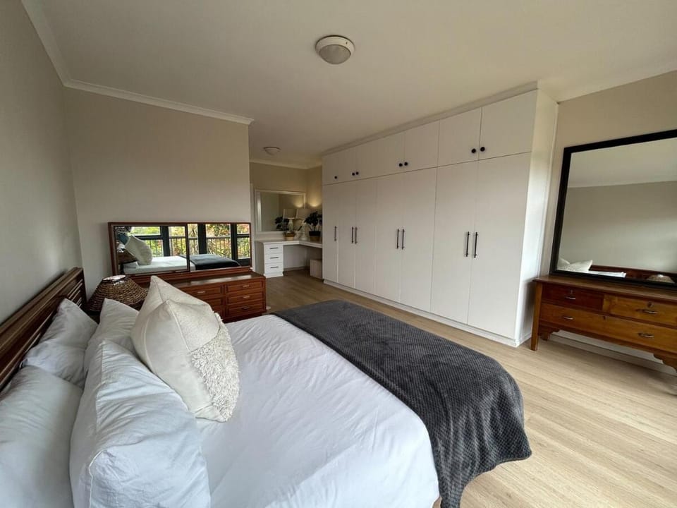 Seven on Hugenote Villa in Western Cape