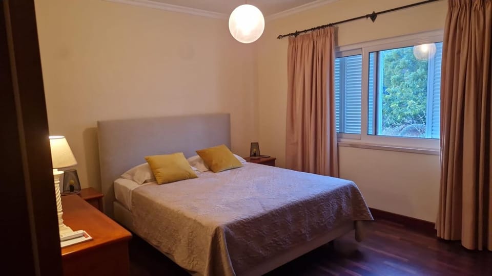 Excellent Holiday Apartment Apartment in Caniço