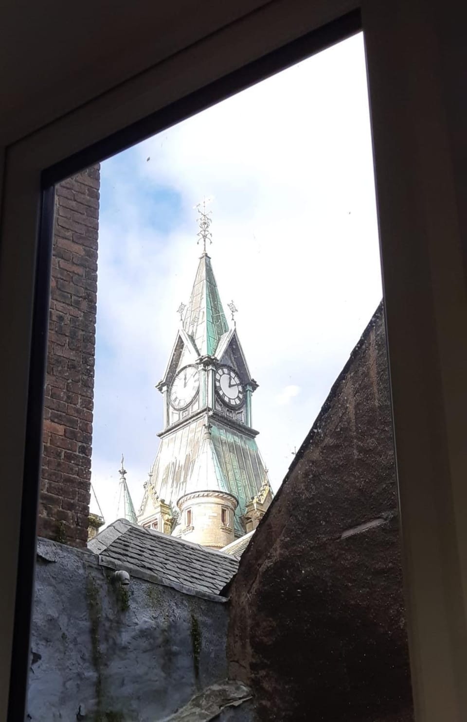 Carvetii - Abbey View, 1st Floor Flat, City Centre Apartment in Dunfermline