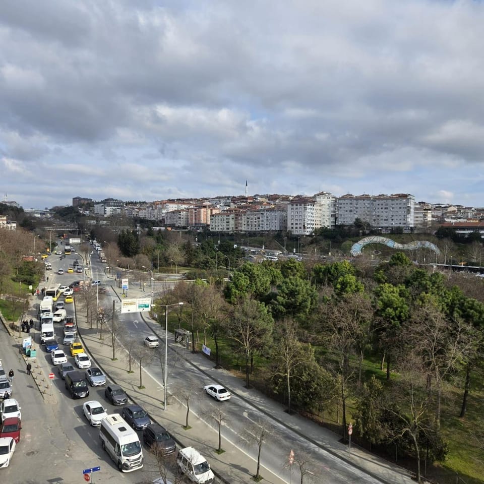 Natural landscape, Garden, View (from property/room), View (from property/room), Landmark view, Mountain view