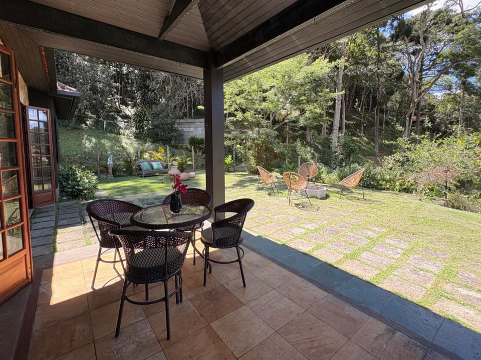 Patio, Spring, Garden, Balcony/Terrace, Dining area, Garden view