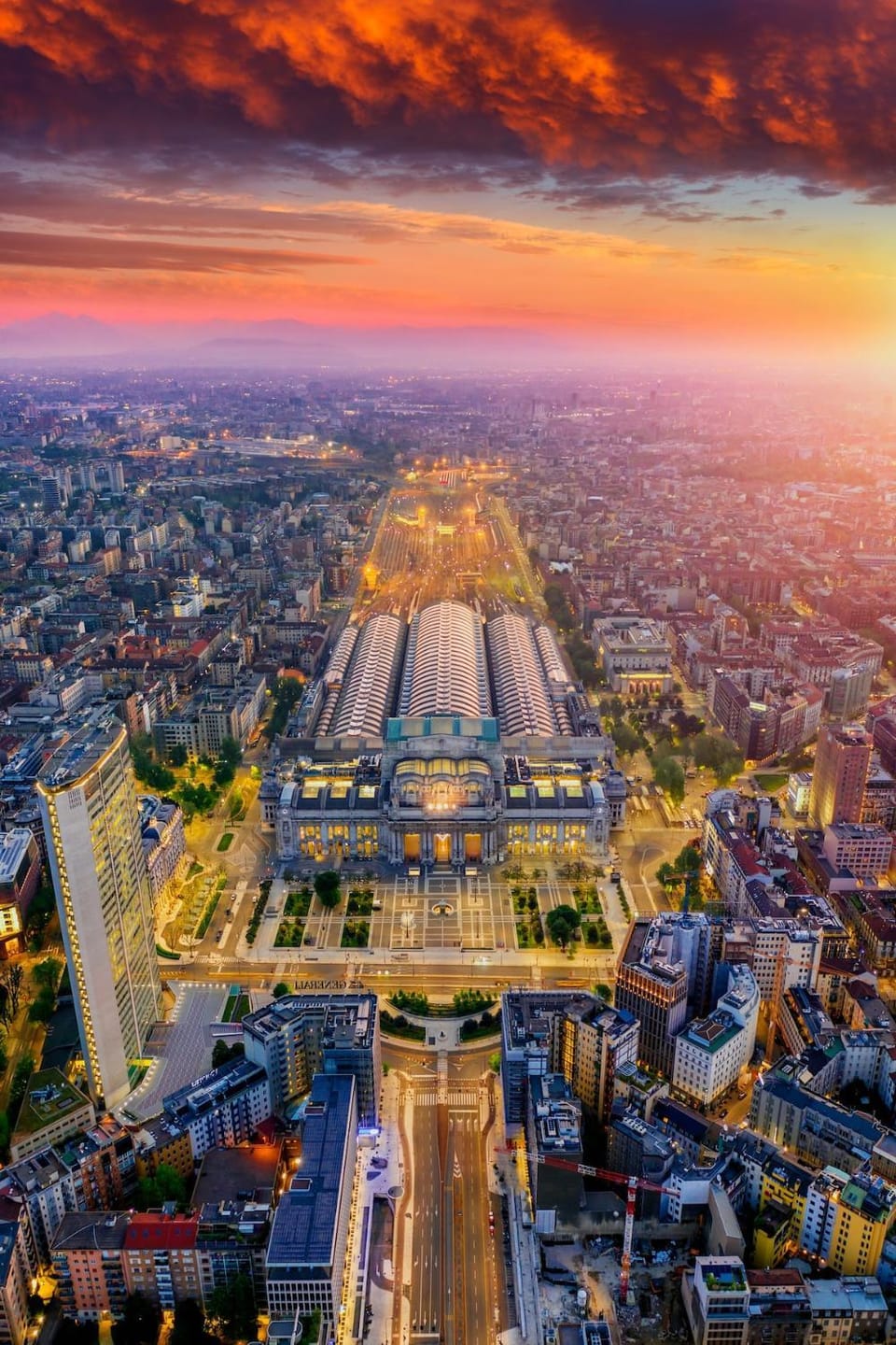 Duomo Space - Private Gym -Metropolitana Apartment in Milan