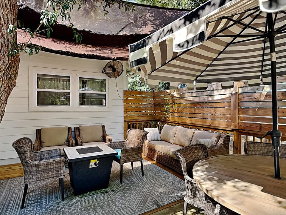 Patio, Seating area, fireplace, furniture