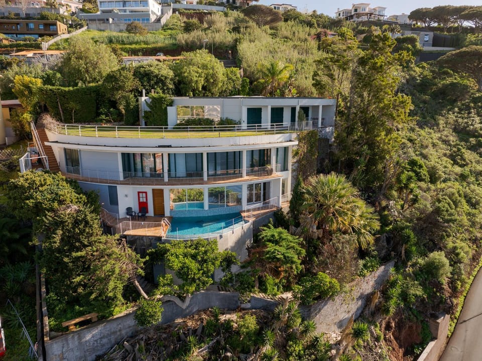 Property building, Spring, Day, Natural landscape, Garden, Garden view, Pool view, Swimming pool