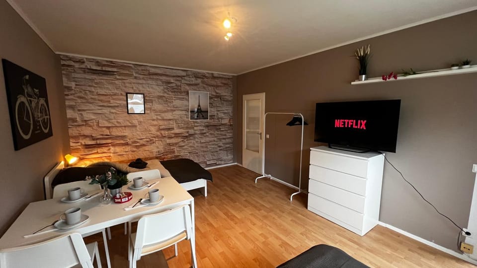 Photo of the whole room, Seating area, Bedroom