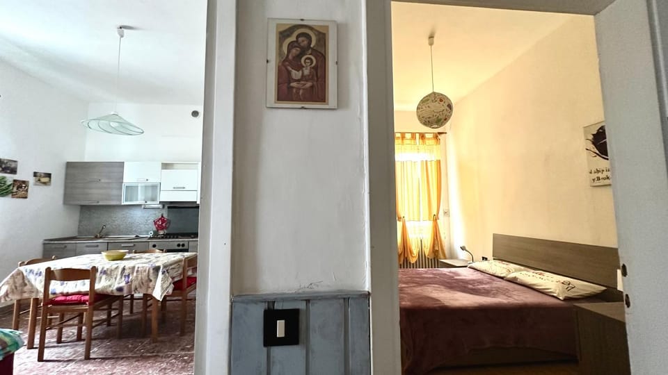 Senigallia, comodo bilocale fronte mare con wifi - SE096 Apartment in Senigallia