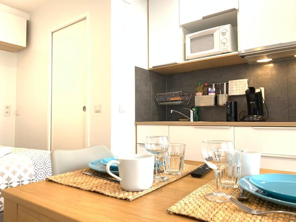 Cosy studio RER B RER C 500m Orly à 20 min M2 Apartment in Massy