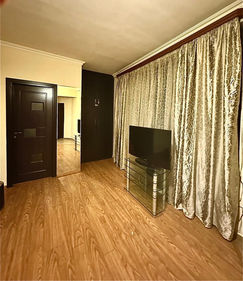 Communal lounge/ TV room, TV and multimedia