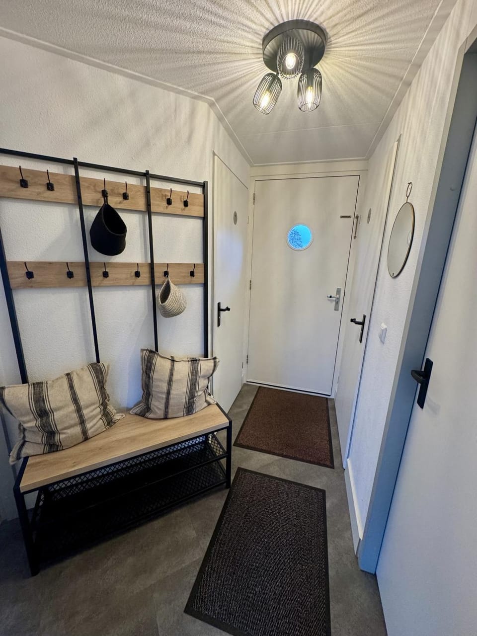 Communal lounge/ TV room, Living room