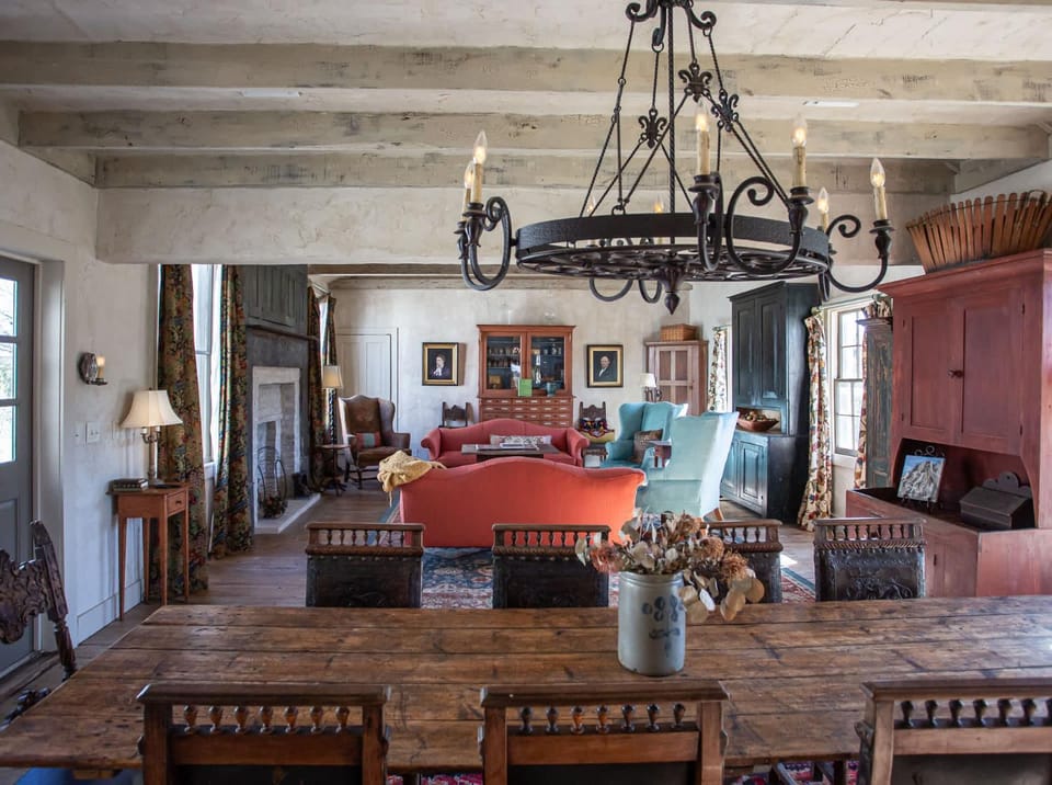 Spacious Group Retreat 3 Units Close to Wineries House in Rio Grande