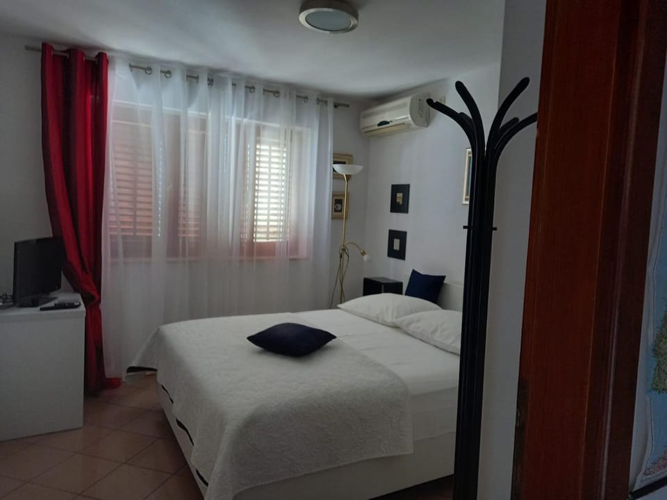 Studio Apartment Novi Apartment in Novi Vinodolski