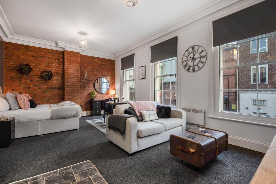 View (from property/room), Living room, Seating area
