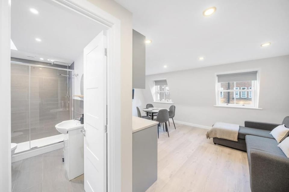 New 1Bed with AC near Portobello Apartment in City of Westminster