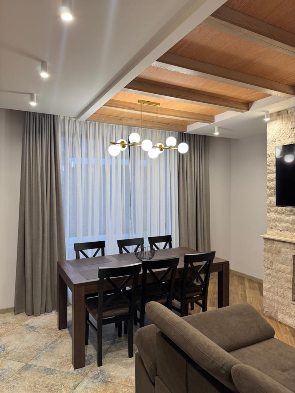 Kitchen or kitchenette, Living room, Seating area