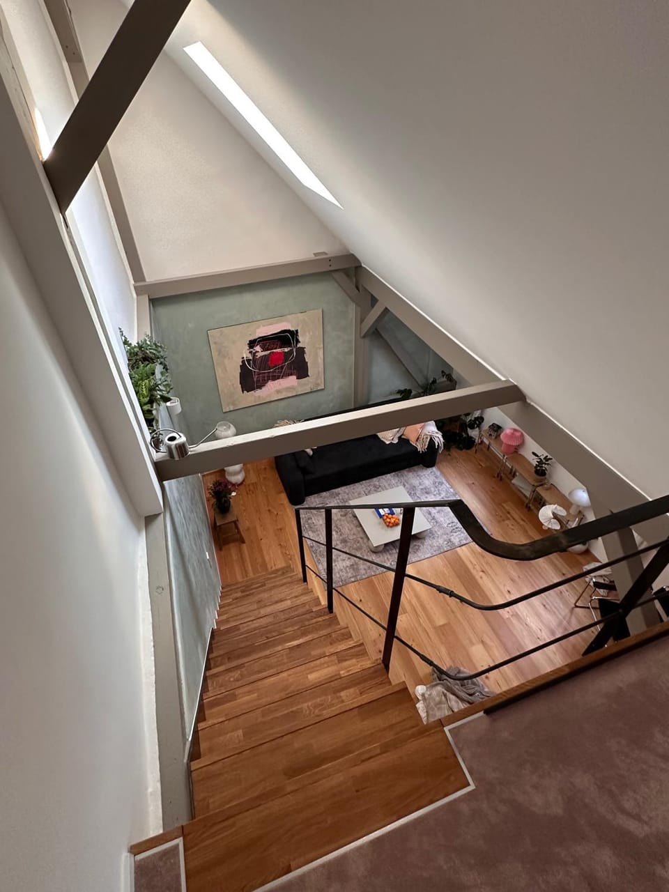 Living room, Photo of the whole room