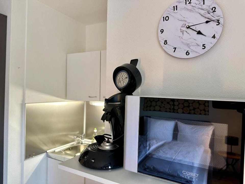 Coffee/tea facilities, Photo of the whole room