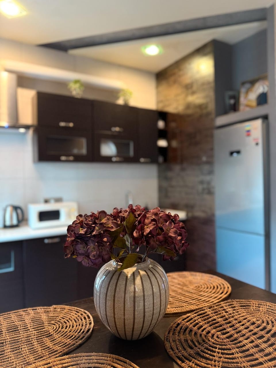 Decorative detail, Dining area, kitchen