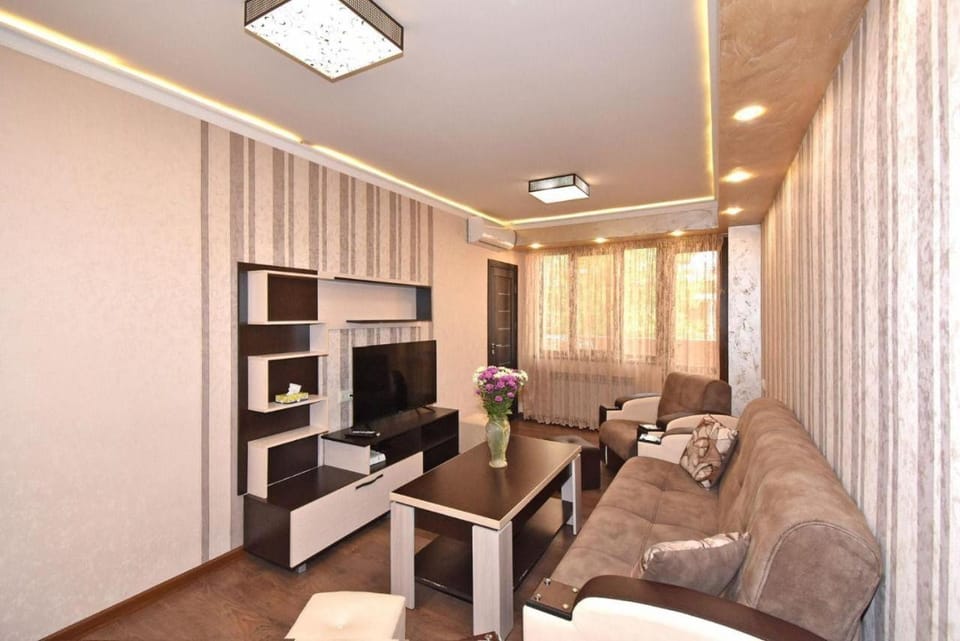 Awesome Brilliant Apartment in City Center with 2 bedrooms Apartment in Yerevan