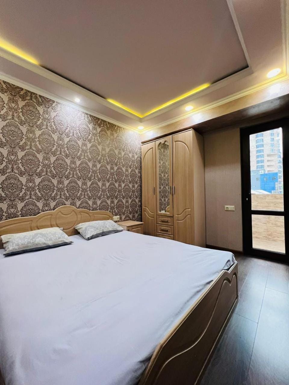 Awesome Brilliant Apartment in City Center with 2 bedrooms Apartment in Yerevan