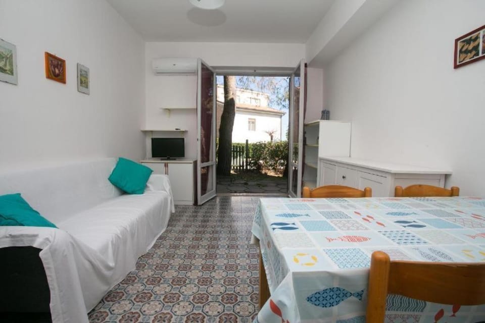 M081 - Marcelli, residence Mare Verde trilo con giardino Apartment in Marcelli